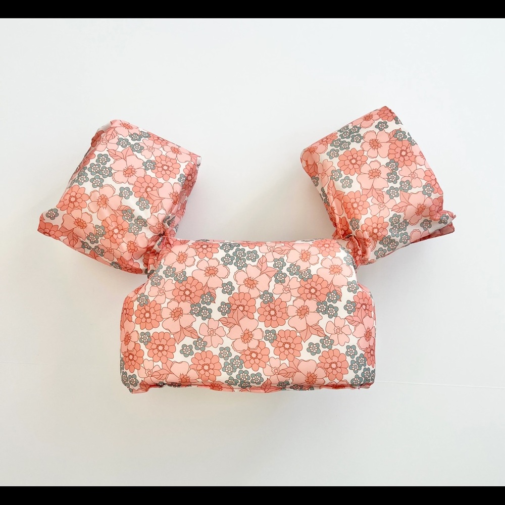 Sweet P Baby Co Peachy Flowers Magical Water Wings Puddle Jumper Floaties NWT